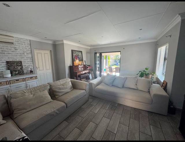 2 BEDROOM HOUSE FOR SALE IN GROENKOL